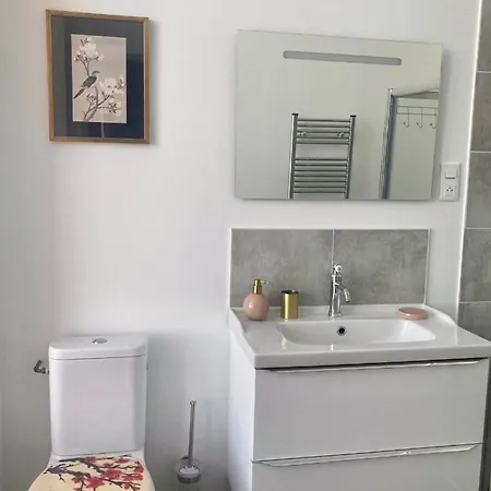 住宿加早餐酒店 Chateau De Puycharnaud 3*