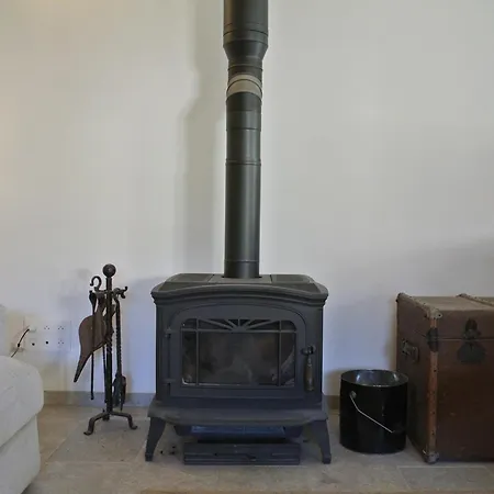 住宿加早餐酒店 Chateau De Puycharnaud 3*